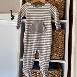 Organic Cotton Baby Gap Velour One Piece Footie 6-9 Months